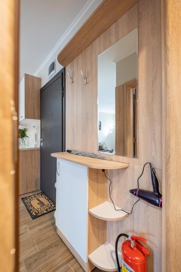 Chic 1Br Flat - Technical University & Hospital Sofia Exterior photo